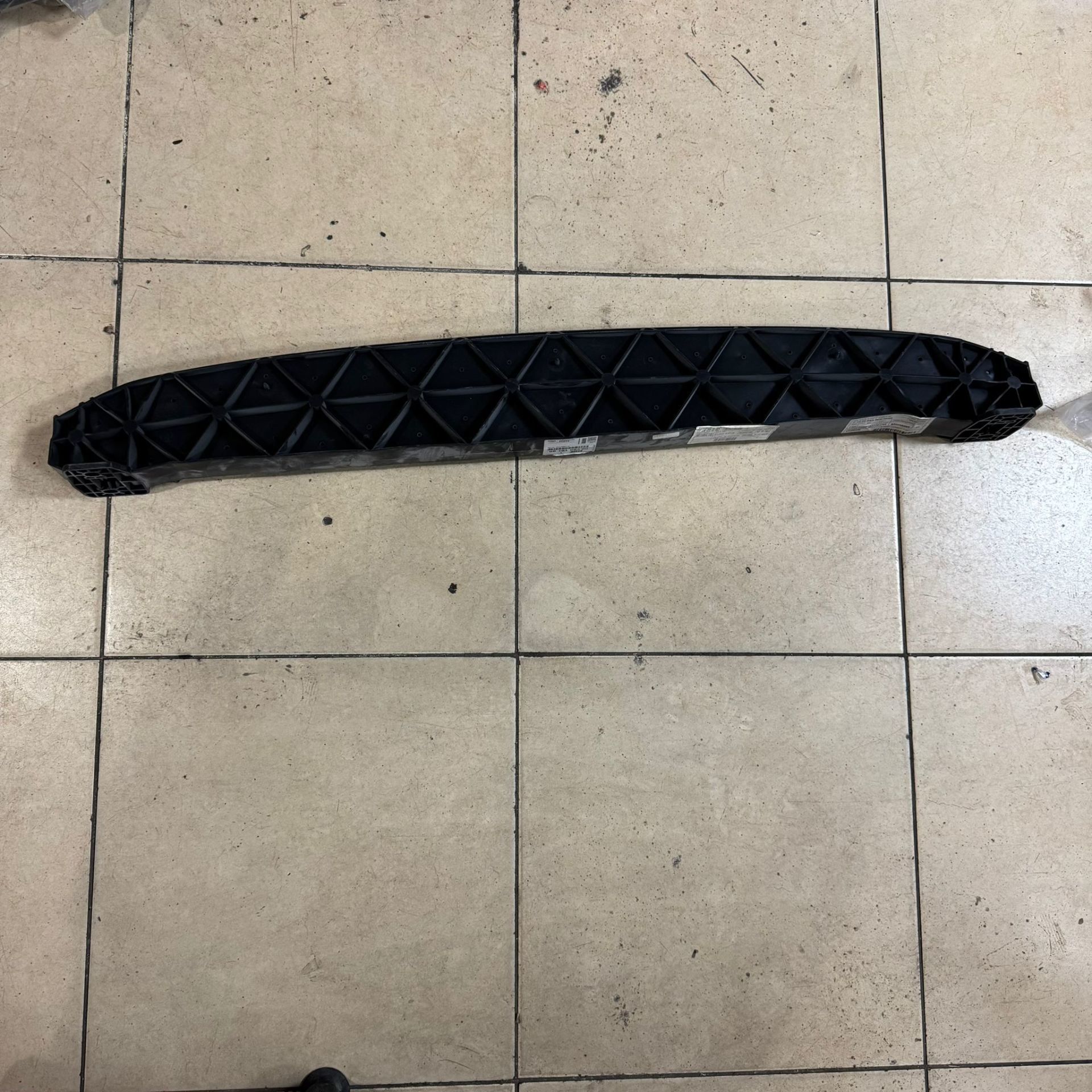 Ci̇tröen C Eleyse Ön Tampon Alt İç Plastiği Psa Marka 9816198380