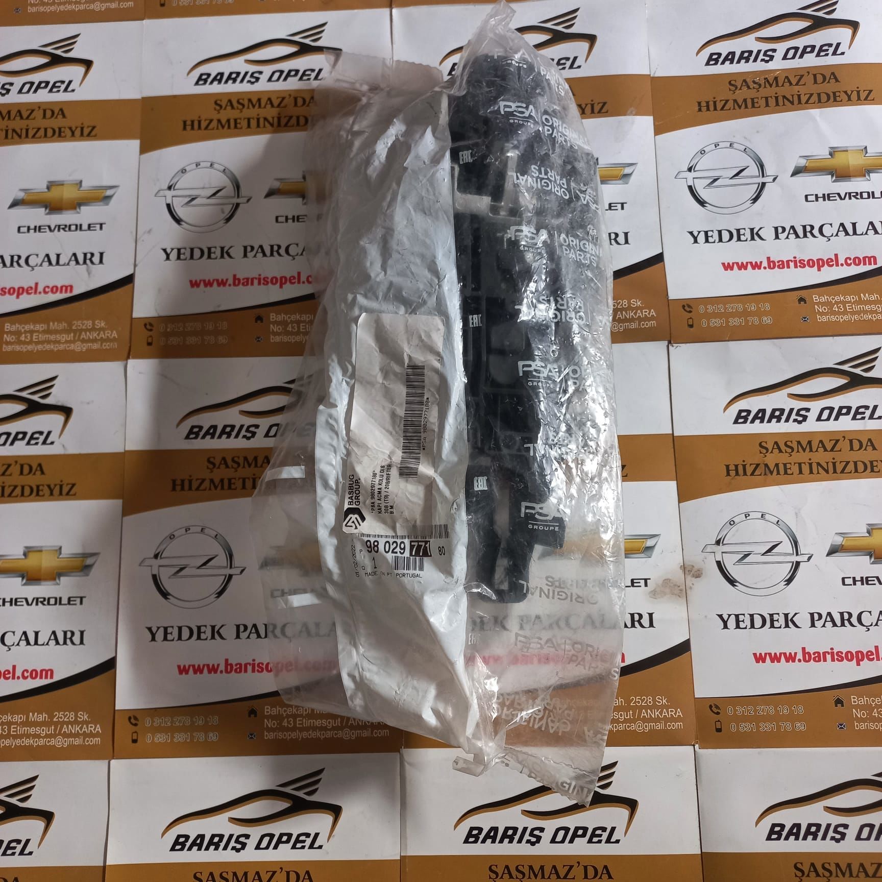Opel Mokka Arka Kapı İç Kol Braketi̇ Sağ Gm Marka