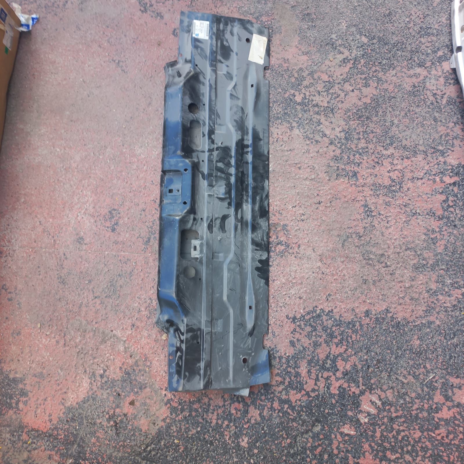 Opel Vectra B Arka Panel Sacı Gm Marka