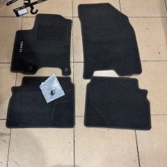 Chevrolet Aveo Halı Paspas Takımı Siyah (Eski Tip) GM Marka