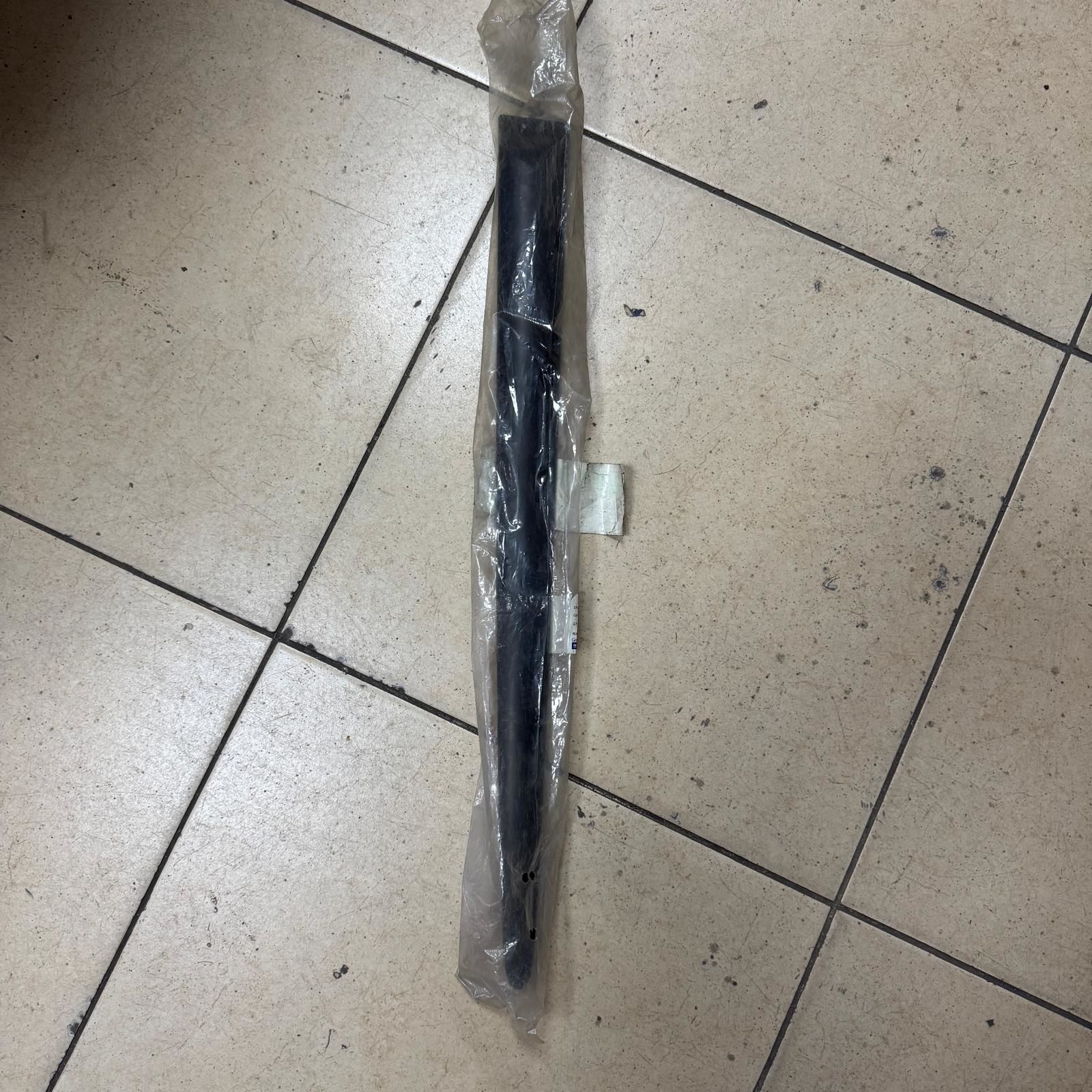 Chevrolet Rezzo Sağ Arka Kapı Bandı 96454920