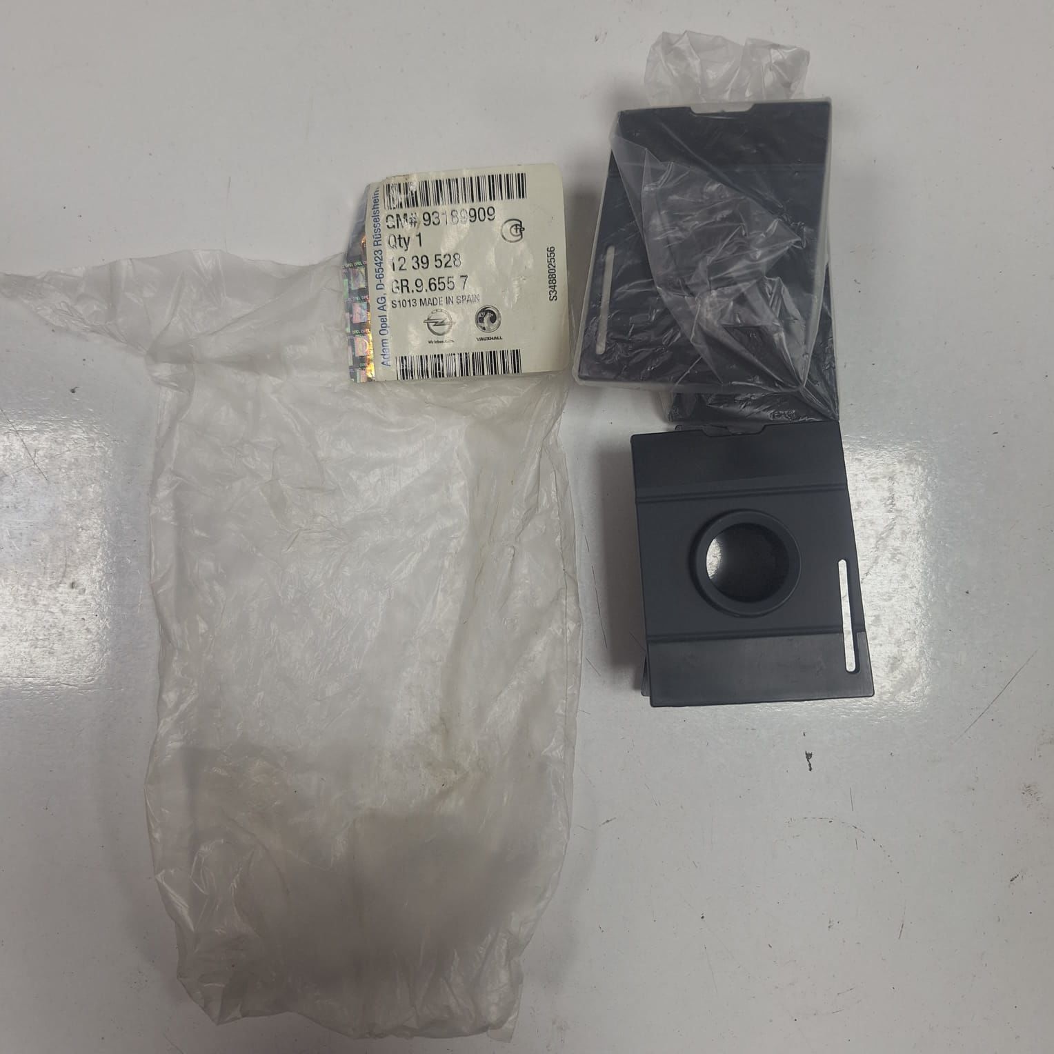 Opel Corsa D Park Sensör Tutucu Ki̇ti̇ Gm Marka