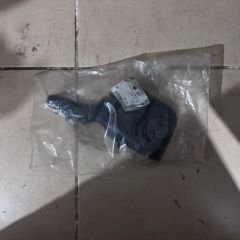Opel Astra J Sağ İç Yağmur Sensörü Kapak Mekanizması Orijinal Gm Marka 13307359