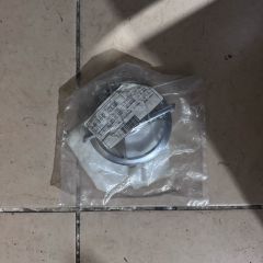 Opel Mokka X Ön Panjur Arması Krom Orjinal Gm Marka 42353806