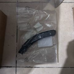 Citroen C4 Sağ Ön Tampon Braketi Orijinal Gm Marka 9830712980