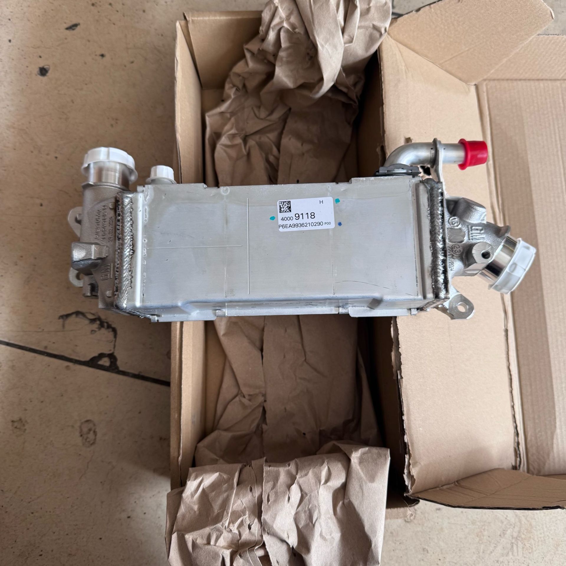 Opel Astra K 1.5 Dizel Motor İntercooler Radyatörü Orjinal Gm Marka YQ00990580