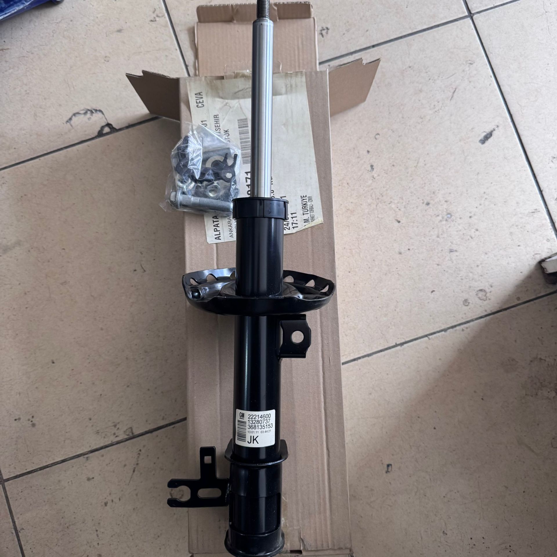 Opel Astra H Kasa Ön Amorti̇sör Sağ Gm Marka 93195965