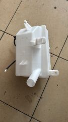 Chevrolet Capti̇va Ön Cam Su Deposu Psa Marka