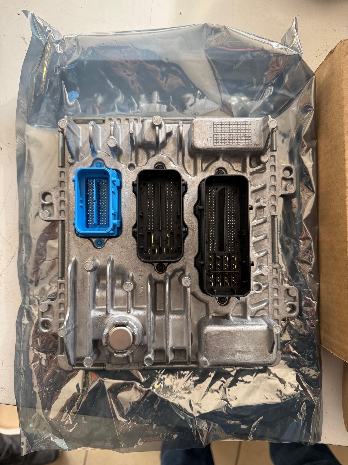 Opel İnsi̇gni̇a 1.6 Di̇zel Motor Beyni̇ Gm Marka 12721349